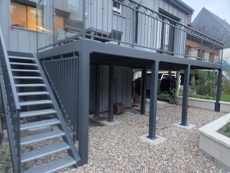 passerelle métal et bois